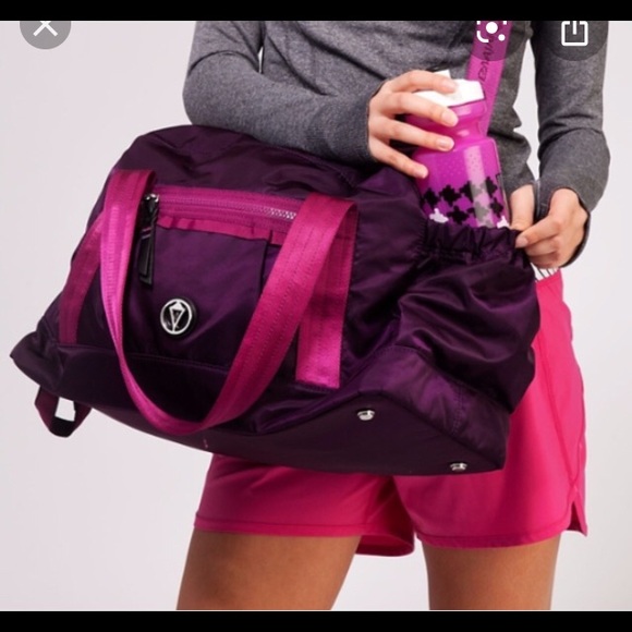 ivivva duffle